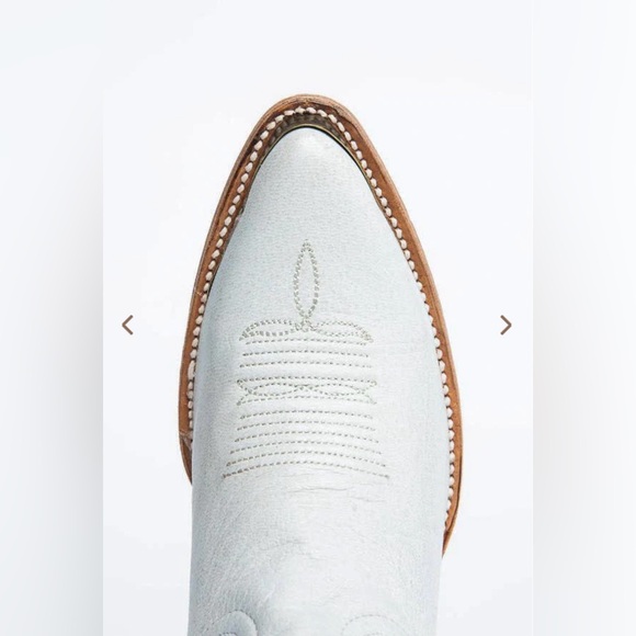 Idyllwind White Ankle Boots - Picture 6 of 13